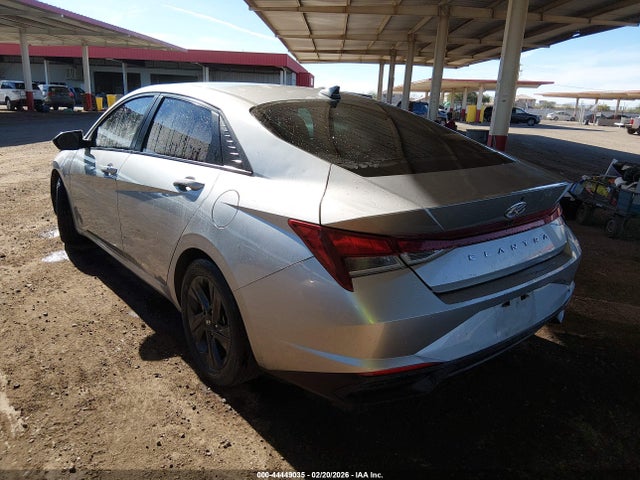 5NPLS4AG6MH002967 Hyundai ELANTRA SEL