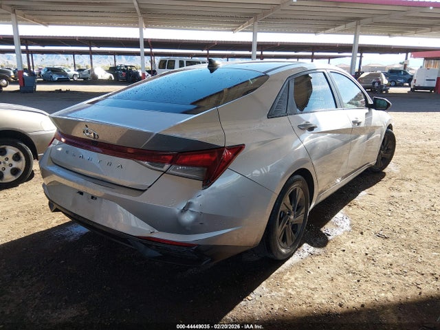 5NPLS4AG6MH002967 Hyundai ELANTRA SEL