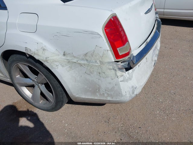 Chrysler 300 2014 2C3CCAAG2EH382433 Image 6