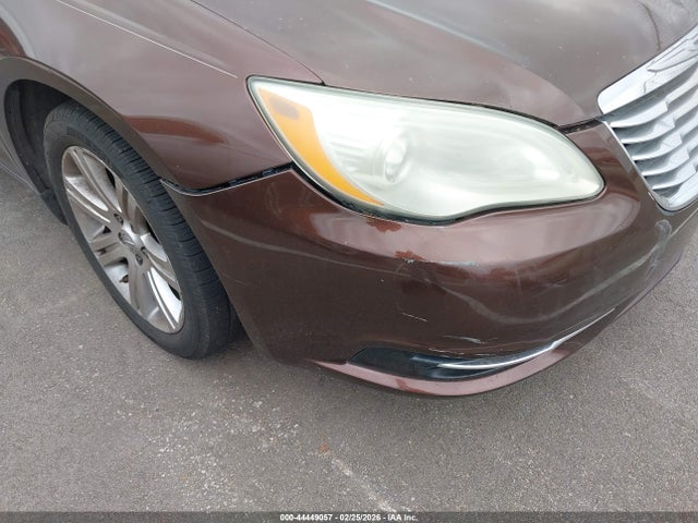 Продажа на аукционе авто 2013 Chrysler 200 Touring, vin: 1C3CCBBBXDN700345, номер лота: 44449057