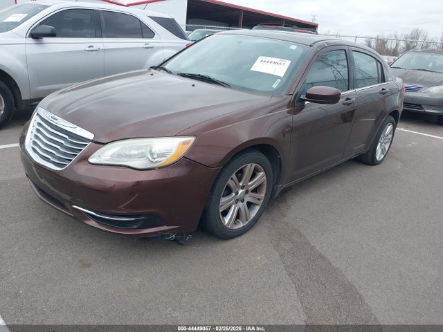Продажа на аукционе авто 2013 Chrysler 200 Touring, vin: 1C3CCBBBXDN700345, номер лота: 44449057
