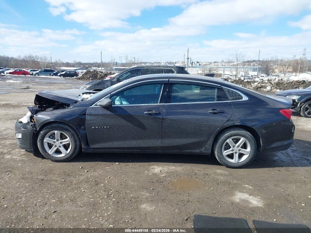 1G1ZB5ST0NF188313 Chevrolet Malibu Fwd Ls
