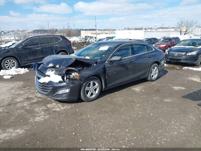 1G1ZB5ST0NF188313 Chevrolet Malibu Fwd Ls