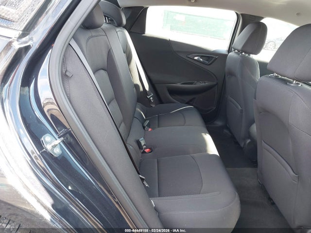 1G1ZB5ST0NF188313 Chevrolet Malibu Fwd Ls