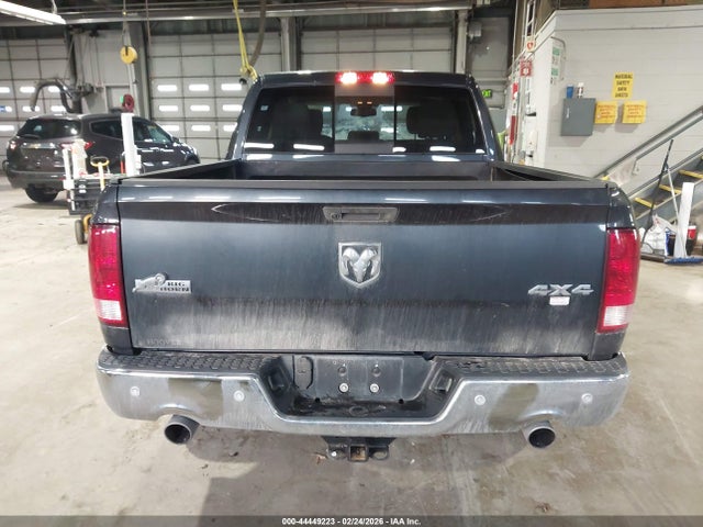44449223 :رقم المزاد ، 3C6RR7LTXJG138533 vin ، 2018 Ram 1500 Big Horn  4x4 5'7 Box مزاد بيع