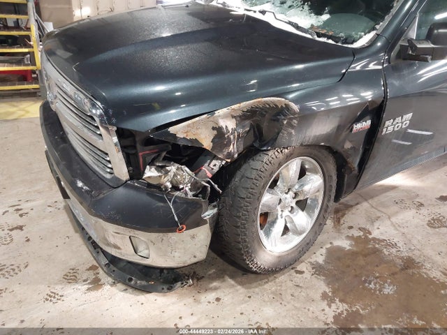 44449223 :رقم المزاد ، 3C6RR7LTXJG138533 vin ، 2018 Ram 1500 Big Horn  4x4 5'7 Box مزاد بيع