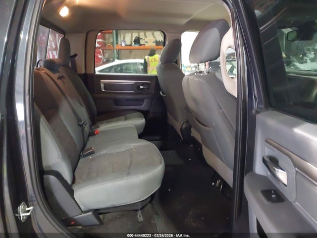 44449223 :رقم المزاد ، 3C6RR7LTXJG138533 vin ، 2018 Ram 1500 Big Horn  4x4 5'7 Box مزاد بيع