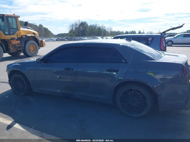 44449228 :رقم المزاد ، 2C3CCAEGXHH663491 vin ، 2017 Chrysler 300c مزاد بيع