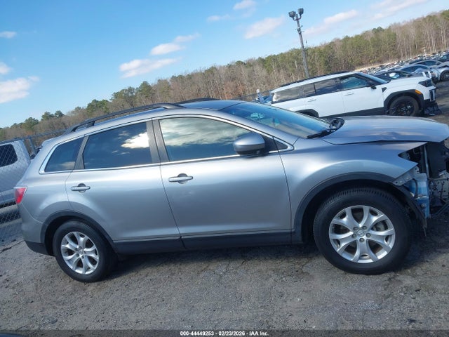 44449253 :رقم المزاد ، JM3TB2BA4B0304001 vin ، 2011 Mazda Cx-9 Sport مزاد بيع