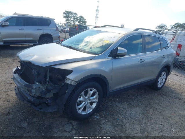 44449253 :رقم المزاد ، JM3TB2BA4B0304001 vin ، 2011 Mazda Cx-9 Sport مزاد بيع