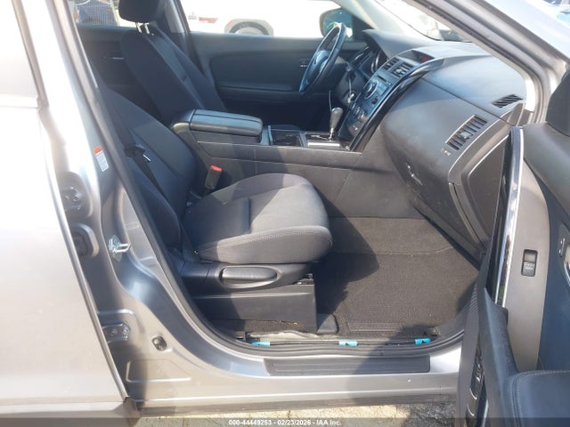 44449253 :رقم المزاد ، JM3TB2BA4B0304001 vin ، 2011 Mazda Cx-9 Sport مزاد بيع