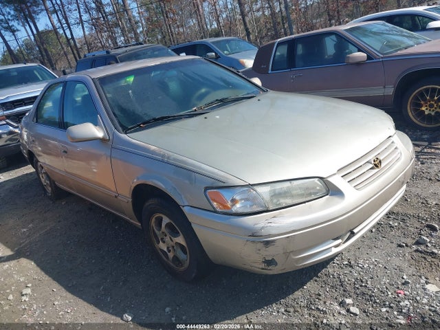 1999 TOYOTA CAMRY 4T1BG28K5XU902647 Photo 0