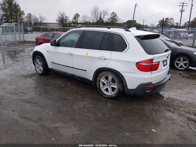 2009 BMW X5 5UXFE835X9L309857 Photo 2