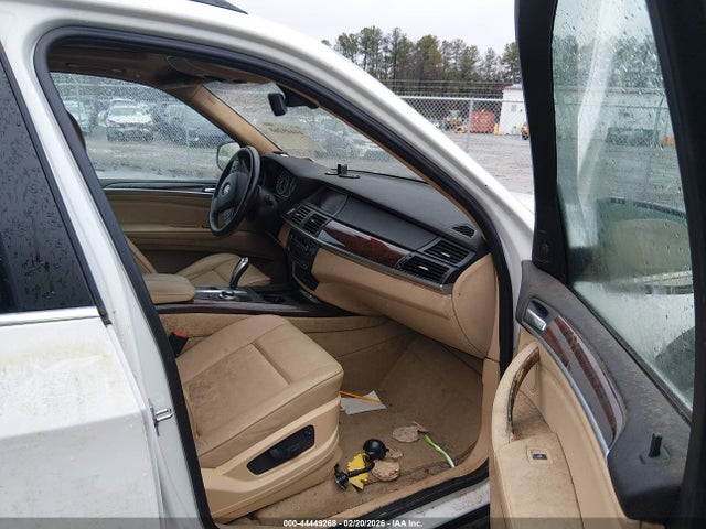 2009 BMW X5 5UXFE835X9L309857 Photo 4