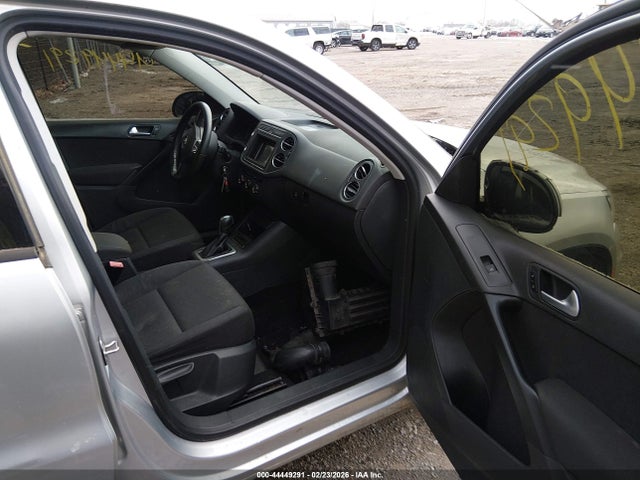 Aukcja sprzedaży 2013 Volkswagen Tiguan S, vin: WVGBV3AX4DW052902, numer aukcji: 44449291