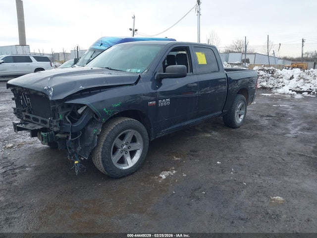 2015 RAM 1500 1C6RR7KT6FS549137 Photo 1