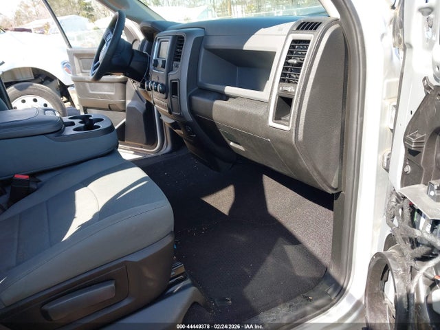 Aukcja sprzedaży 2019 Ram 1500 Classic Express  4x4 6'4 Box, vin: 1C6RR7FT3KS541839, numer aukcji: 44449378