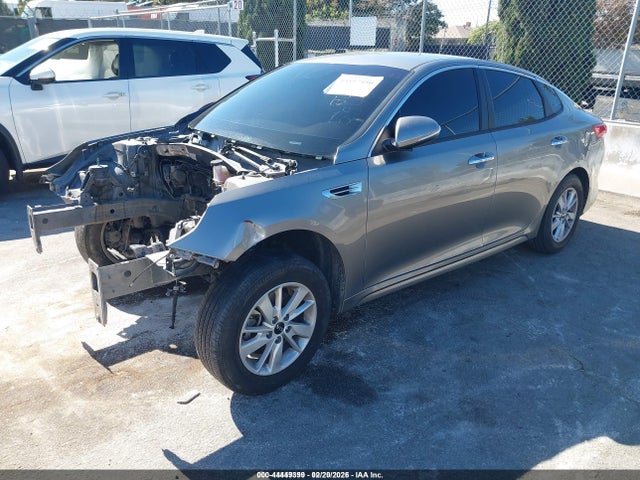 2017 Kia Optima Lx მანქანა იყიდება აუქციონზე, vin: 5XXGT4L36HG125940, აუქციონის ნომერი: 44449399
