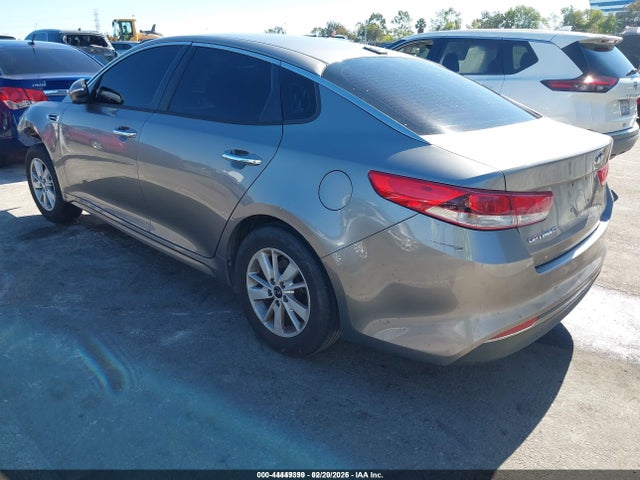 2017 Kia Optima Lx მანქანა იყიდება აუქციონზე, vin: 5XXGT4L36HG125940, აუქციონის ნომერი: 44449399