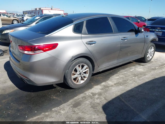 2017 Kia Optima Lx მანქანა იყიდება აუქციონზე, vin: 5XXGT4L36HG125940, აუქციონის ნომერი: 44449399