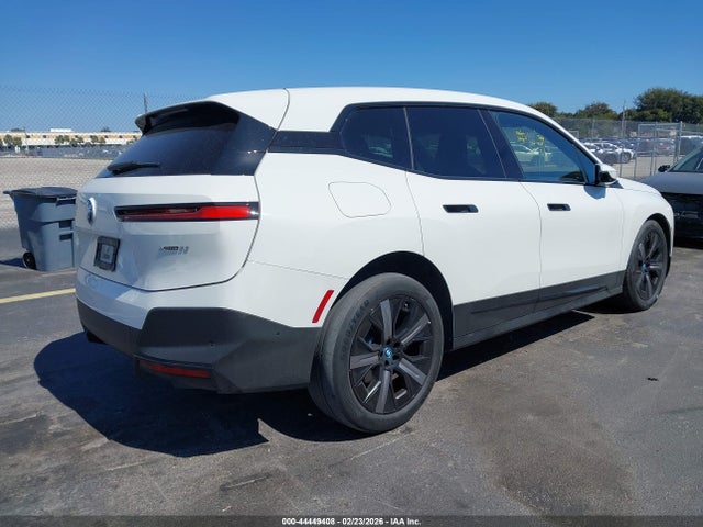 2024 BMW IX WB523CF03RCP63355 Photo 3