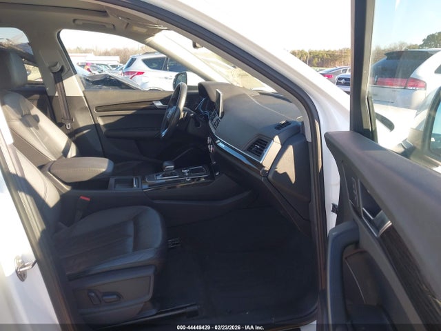 2018 AUDI Q5 WA1ANAFY7J2044232 Photo 4