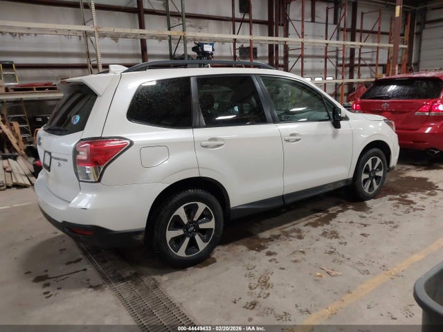 Продажа на аукционе авто 2018 Subaru Forester 2.5i Premium, vin: JF2SJAGC0JH461909, номер лота: 44449433