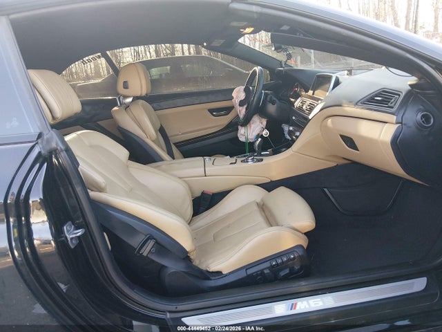 2014 BMW M6 WBSLZ9C52EDZ78782 Photo 4