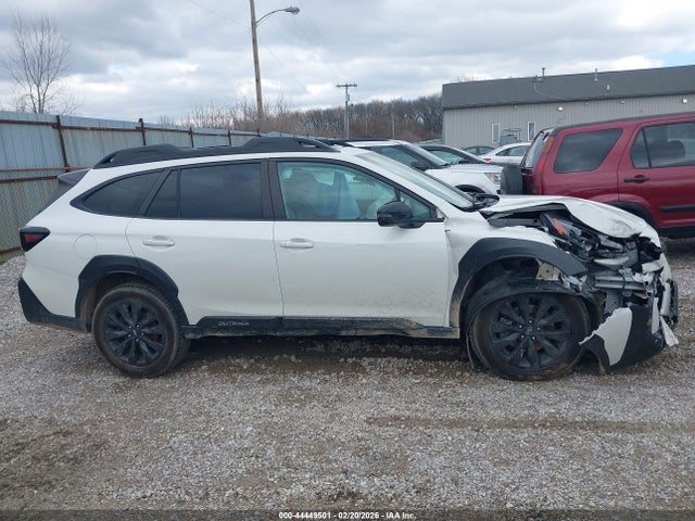 Продаж на аукціоні авто 2023 Subaru Outback Onyx Edition, vin: 4S4BTALC0P3156135, номер лоту: 44449501