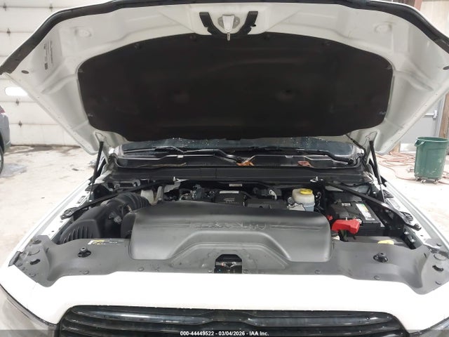 44449522 :رقم المزاد ، 3C63RRJL1NG419856 vin ، 2022 Ram 3500 Laramie  4x4 8' Box مزاد بيع