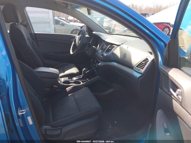 2016 HYUNDAI TUCSON KM8J3CA41GU126655 Photo 4