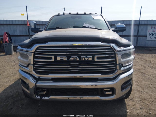 44449589 :رقم المزاد ، 3C6UR5NL9NG267770 vin ، 2022 Ram 2500 Laramie  4x4 6'4 Box مزاد بيع