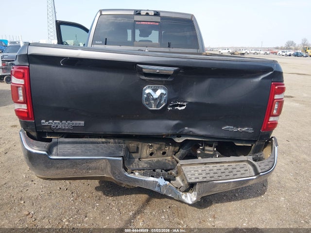 44449589 :رقم المزاد ، 3C6UR5NL9NG267770 vin ، 2022 Ram 2500 Laramie  4x4 6'4 Box مزاد بيع