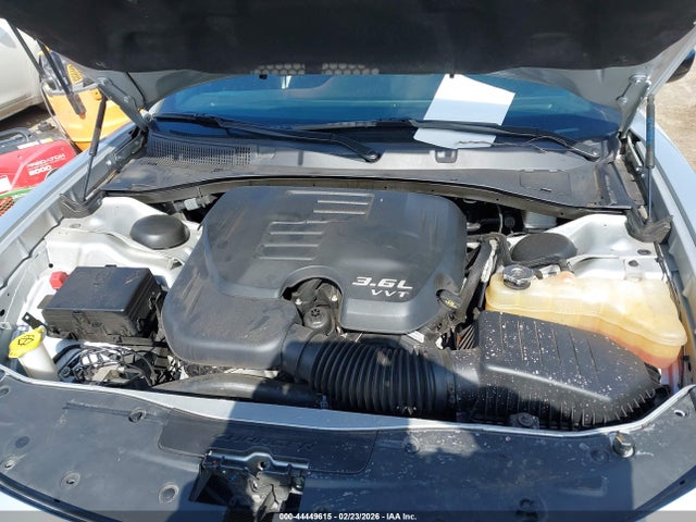 2022 Dodge Charger Gt Rwd მანქანა იყიდება აუქციონზე, vin: 2C3CDXHG0NH104362, აუქციონის ნომერი: 44449615