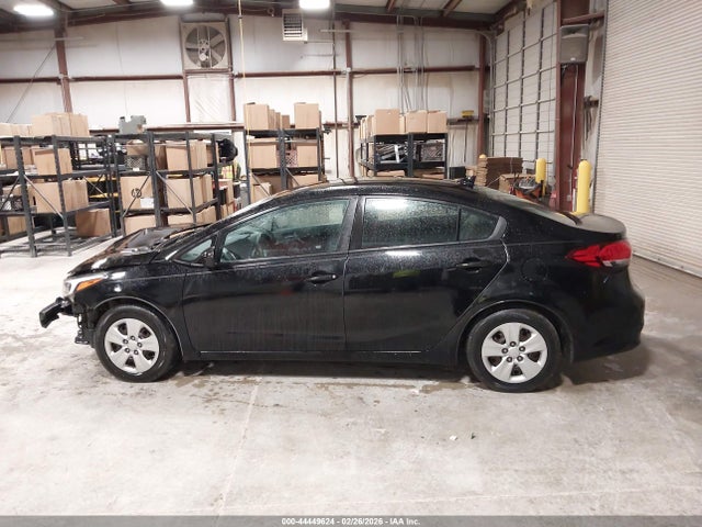 KIA FORTE LX 2017 3KPFK4A74HE102119 Image 15