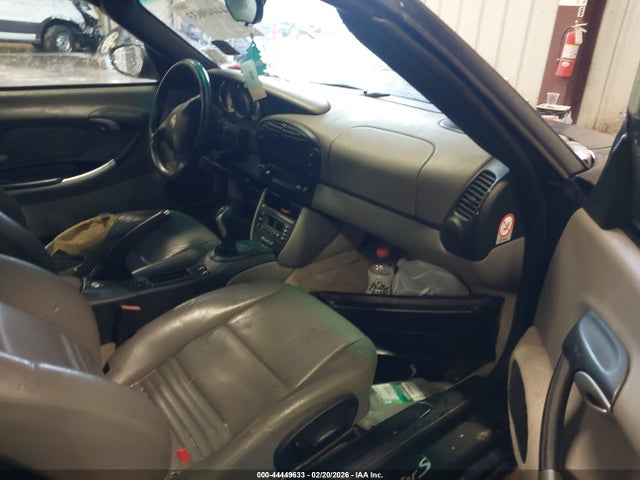 2002 PORSCHE BOXSTER WP0CB29892U663154 Photo 4