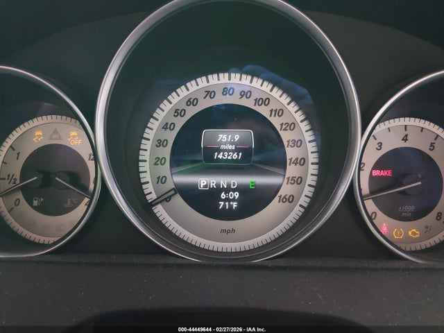 2013 Mercedes-benz C 250 Luxury/sport მანქანა იყიდება აუქციონზე, vin: WDDGF4HB0DR259573, აუქციონის ნომერი: 44449644