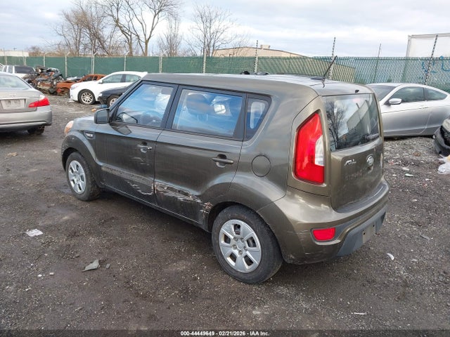 2013 KIA SOUL KNDJT2A50D7521590 Photo 2
