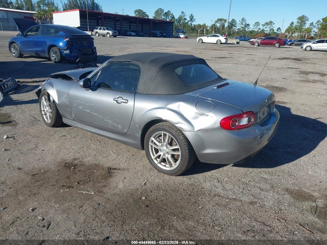 44449665 :رقم المزاد ، JM1NC2JF4C0220354 vin ، 2012 Mazda Mx-5 Miata Sport مزاد بيع