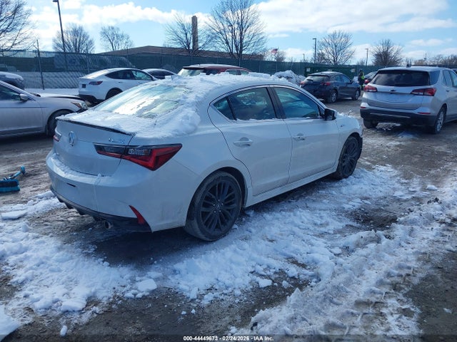 19UDE2F81LA011181 Acura ILX