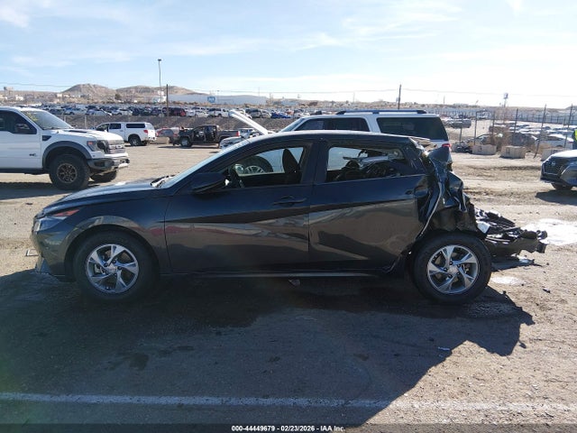 5NPLL4AGXMH050114 Hyundai ELANTRA SE