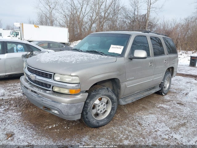 2001 CHEVROLET TAHOE 1GNEC13T91R204924 Photo 1