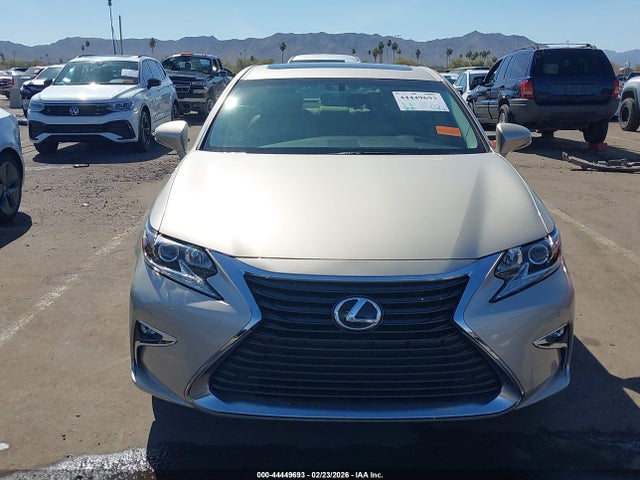 JTHBK1GG5G2212160 Lexus ES 350