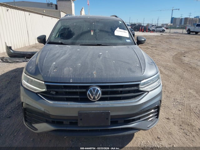 Aukcja sprzedaży 2024 Volkswagen Tiguan 2.0t Se R-line Black, vin: 3VV8B7AX1RM082575, numer aukcji: 44449704