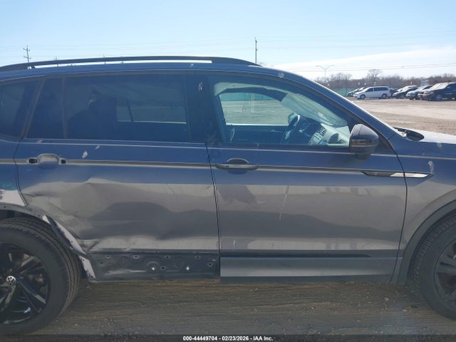 Aukcja sprzedaży 2024 Volkswagen Tiguan 2.0t Se R-line Black, vin: 3VV8B7AX1RM082575, numer aukcji: 44449704