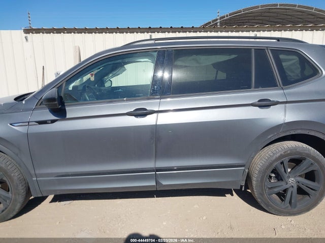Aukcja sprzedaży 2024 Volkswagen Tiguan 2.0t Se R-line Black, vin: 3VV8B7AX1RM082575, numer aukcji: 44449704