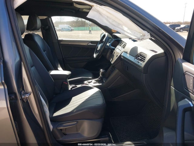 2024 VOLKSWAGEN TIGUAN 3VV8B7AX1RM082575 Photo 4