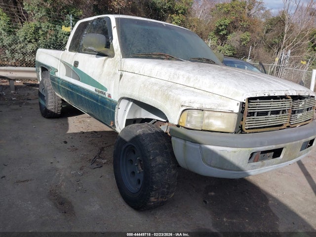 44449718 :رقم المزاد ، 1B7HF13Z5XJ559386 vin ، 1999 Dodge Ram 1500 St مزاد بيع