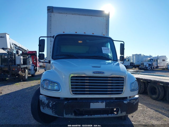 3ALACWFB5KDJZ7821 Freightliner M2 106