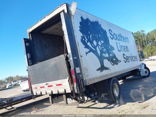3ALACWFB5KDJZ7821 Freightliner M2 106